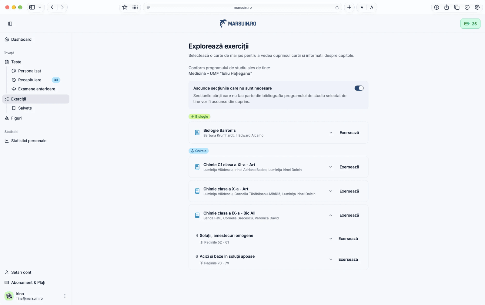 Aceeași pagină „Explorează exerciții” cu comutatorul „Ascunde secțiunile care nu sunt necesare” activat: manualele din bibliografie, Biologie Barron's și trei manuale de chimie; din manualul de chimie de clasa a IX-a rămân vizibile doar capitolele 4 și 6, cu paginile lor